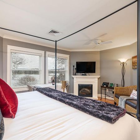 Lookout Point Lakeside Inn هوت سبرنغز المظهر الخارجي الصورة
