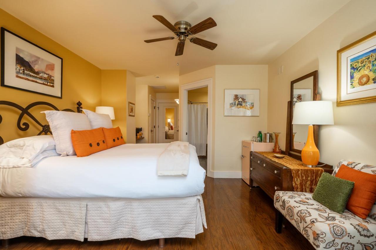 Lookout Point Lakeside Inn هوت سبرنغز المظهر الخارجي الصورة